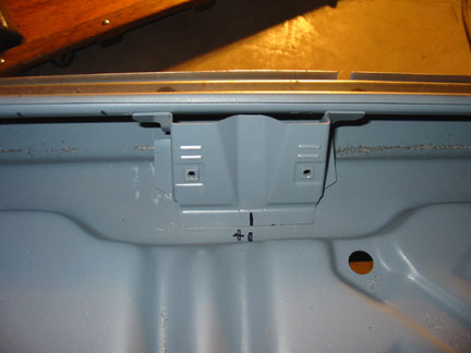 Trunk latch support 2