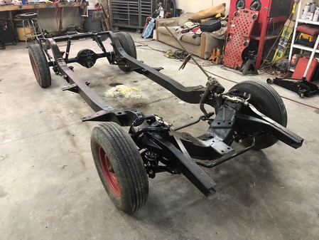 Frame on 4 wheels 1