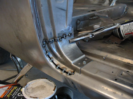 Tack welding B pillar 1