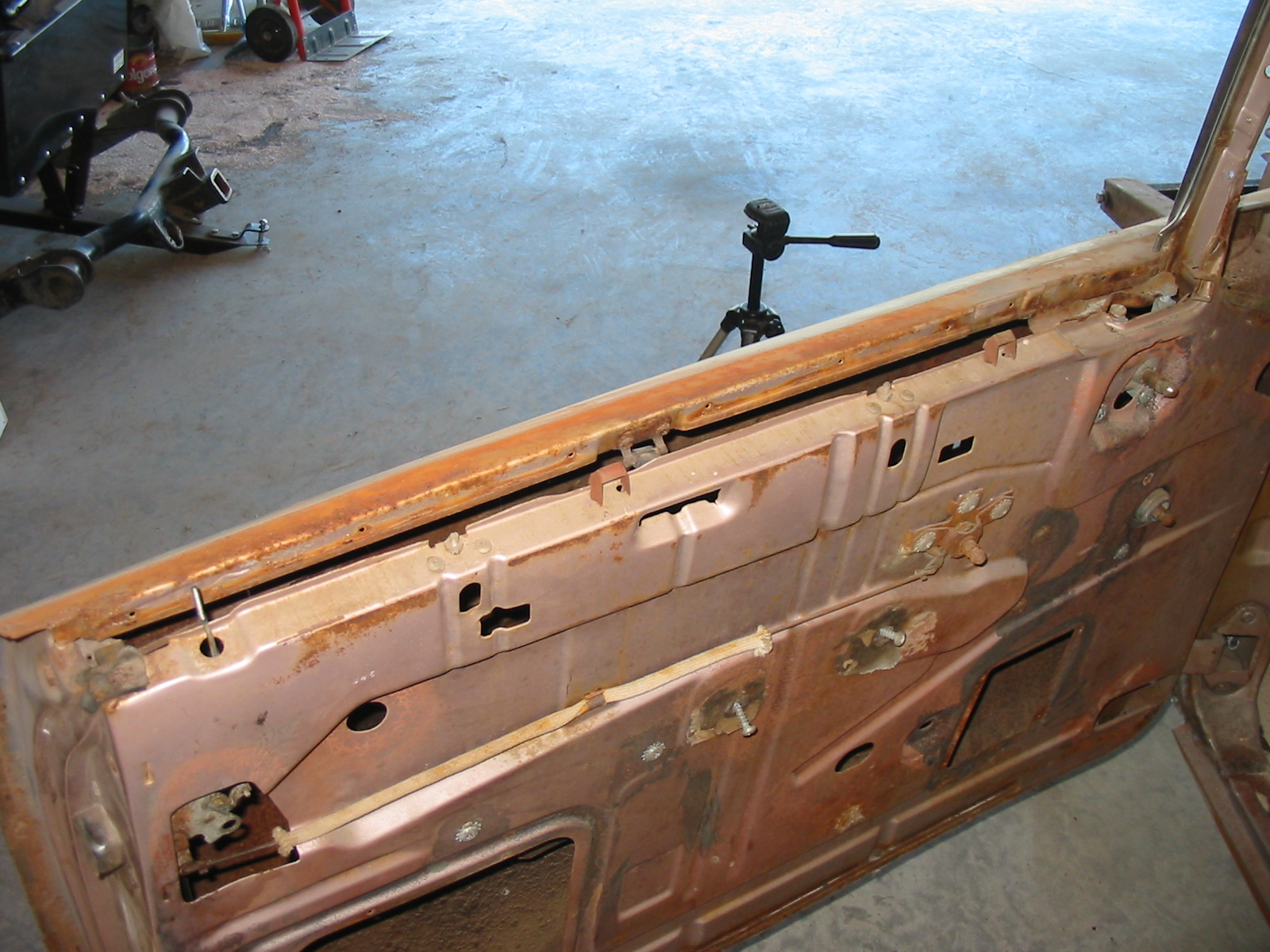 Top molding removed 2