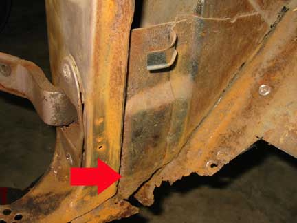 A pillar brace rust