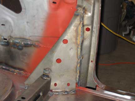 B pillar support welded
