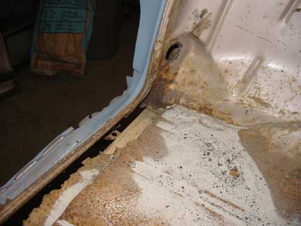 Driver trunk rust 4