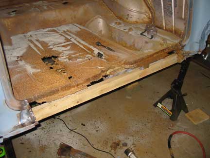 Car with tailpan removed