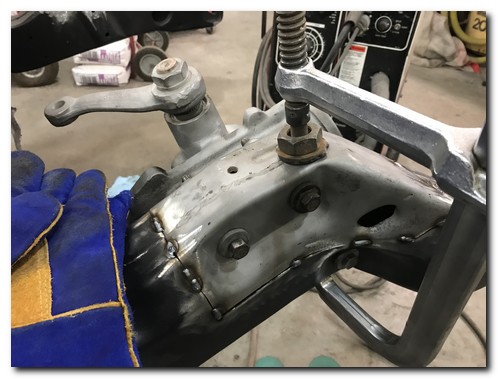 Steering box mounted