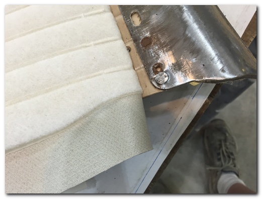 Flattening rivets